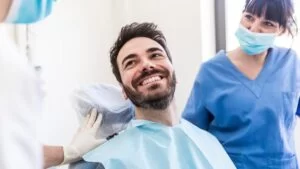 دکتر اناهیتا عاشوری مقدم